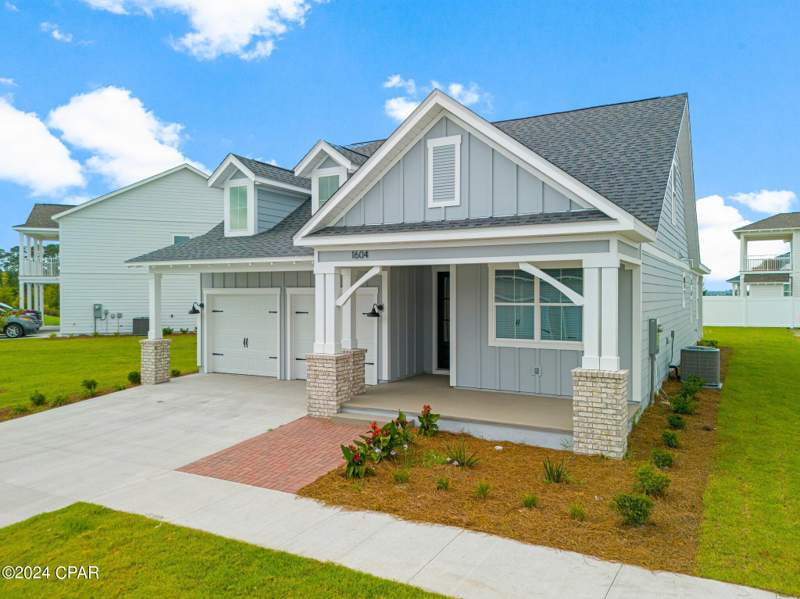 4 bedroom SingleFamilyResidence at 742 Crystal Bayou Boulevard Lot 89 - Grayton Plan, Breakfast Point East, Panama City Beach — photo 5