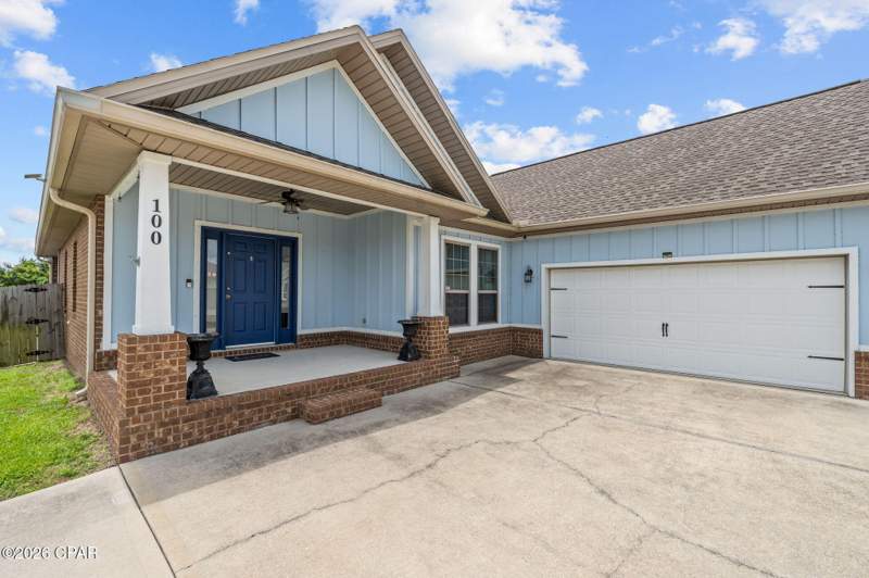 3 bedroom SingleFamilyResidence at 100 Shoreview Drive, Village Of Mill Bayou/Shoreline Village Ph 1A, Panama City — photo 5