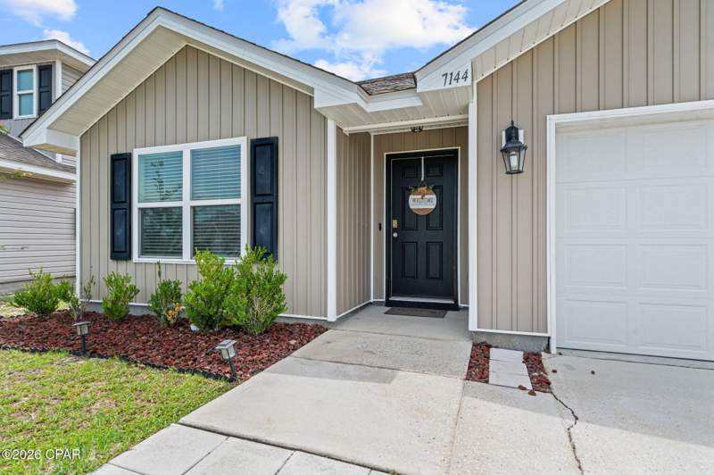 4 bedroom SingleFamilyResidence at 7144 Hatteras Boulevard, Barrett's Park, Panama City — photo 2