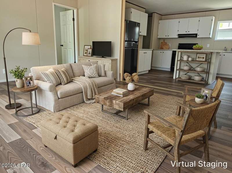4 bedroom ManufacturedHome at 562 Apalachicola Avenue, Compass Lake Hills Unit 4, Alford — photo 5