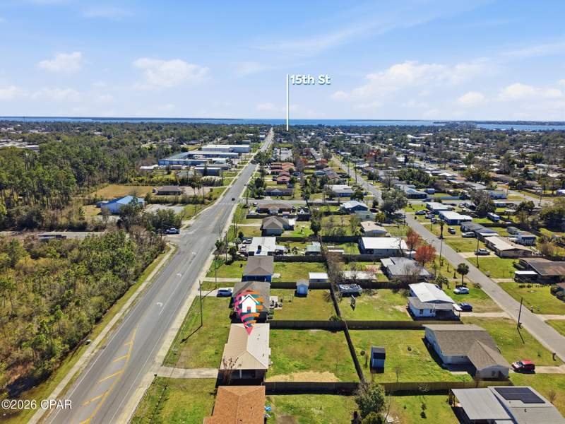 3 bedroom SingleFamilyResidence at 1929 Frankford Avenue, Hentz 1st Add Unit A, Panama City — photo 3