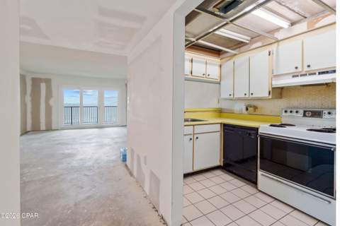 6211 Thomas Drive 506, Panama City Beach FL - photo 18 of 44