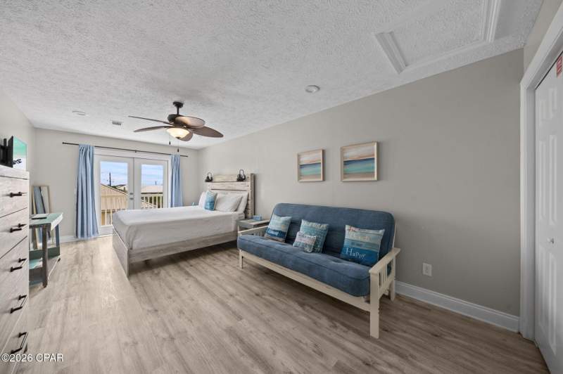 4 bedroom SingleFamilyResidence at 7827 Beach Drive, Villas Of Panama, Panama City Beach — photo 4