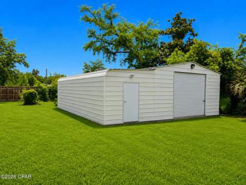 922 Radcliff Avenue, Lynn Haven FL - photo 12 of 58