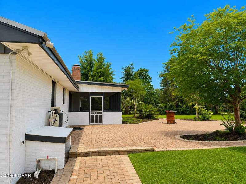 4 bedroom SingleFamilyResidence at 922 Radcliff Avenue, College Point, Lynn Haven — photo 5