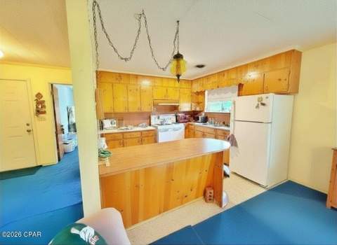 711 N Oklahoma Street, Bonifay FL - photo 13 of 32