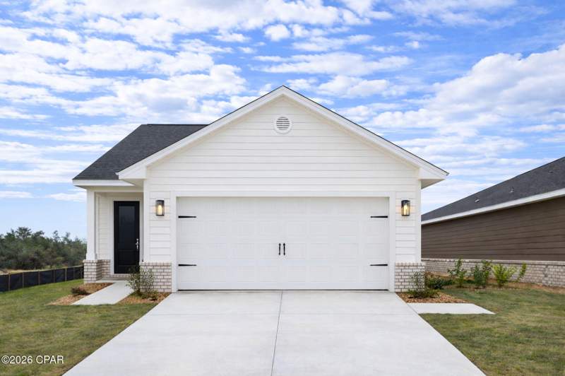 3 bedroom SingleFamilyResidence at 7108 Traditions Drive, Parkbrook, Panama City — photo 2