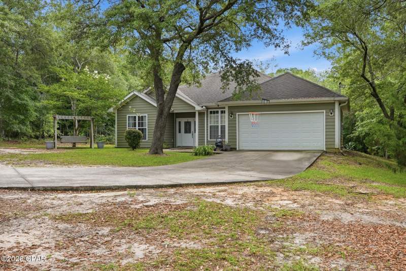 4 bedroom SingleFamilyResidence at 3995 Quail Avenue, Sunny Hills, Chipley — photo 3