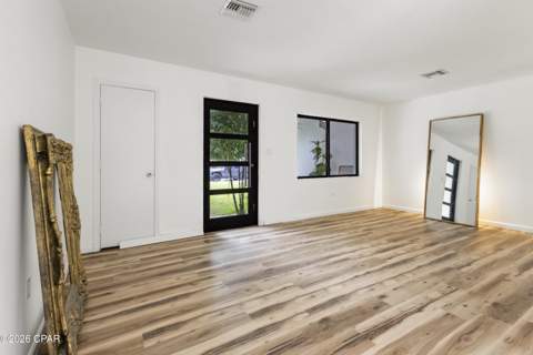 523 S Bonita Avenue, Panama City FL - photo 11 of 32