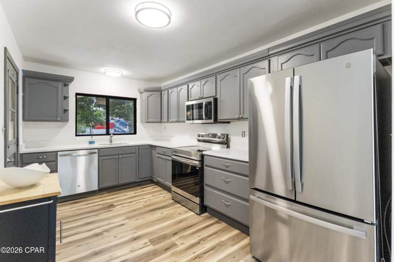 3 bedroom SingleFamilyResidence at 523 S Bonita Avenue, Sudduths 10Th Add, Panama City — photo 4