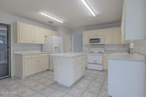 118 Byrd Drive, Panama City FL - photo 11 of 31