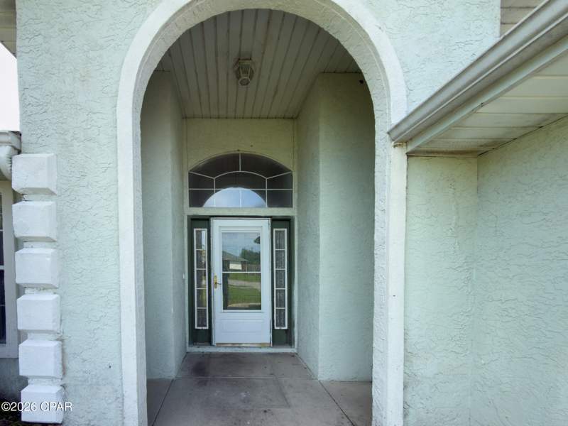 3 bedroom SingleFamilyResidence at 118 Byrd Drive, Brittany Woods Park, Panama City — photo 2