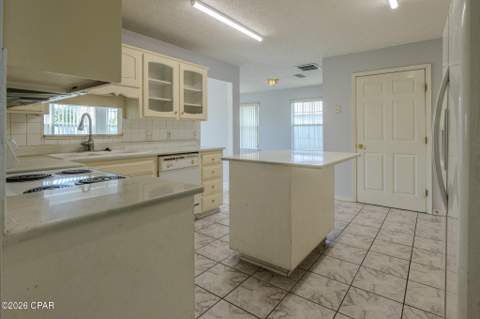 118 Byrd Drive, Panama City FL - photo 9 of 31
