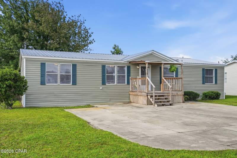 3 bedroom ManufacturedHome at 3214 Douglas Road, Hiland Heights, Panama City — photo 2