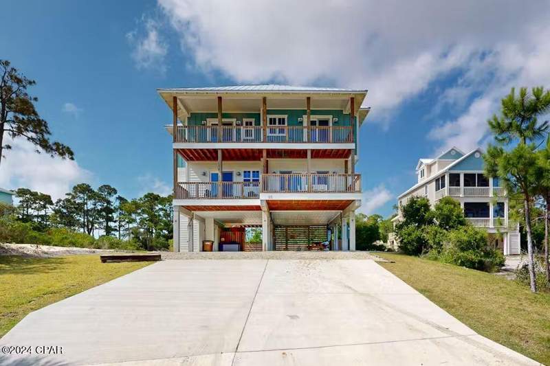 4 bedroom SingleFamilyResidence at 113 W Seascape Drive, Two Palms, Cape San Blas — photo 2