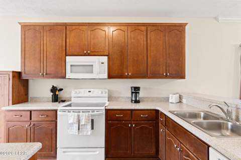 2903 Palmetto Ridge Way, Lynn Haven FL - photo 8 of 38