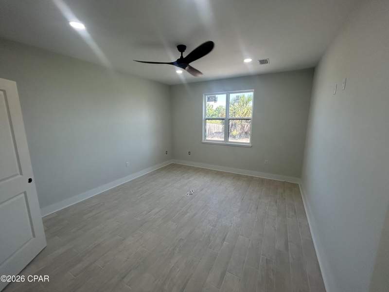 4 bedroom SingleFamilyResidence at 6659 Fox Lake Drive, Fox Lake Sub Phase 2, Panama City — photo 4