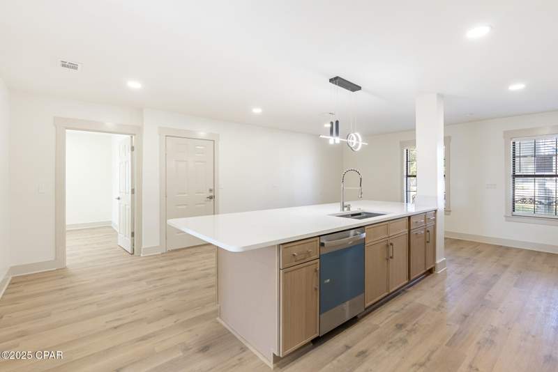 6 bedroom SingleFamilyResidence at 125 Cobb Road, Suntime Beach U-1, Panama City Beach — photo 3