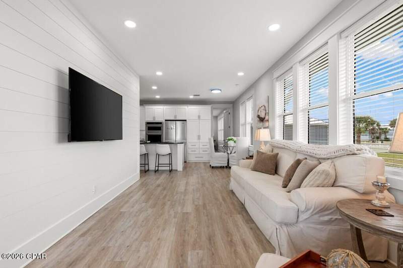3 bedroom SingleFamilyResidence at 112 St Frances Street, Casuna, Mexico Beach — photo 5