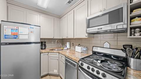 17462 Front Beach Road 30C, Panama City Beach FL - photo 8 of 39