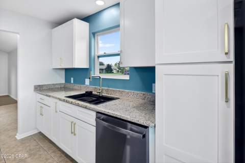 360 Bell Circle, Lynn Haven FL - photo 10 of 42