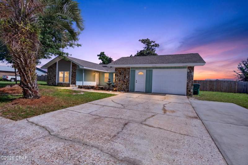3 bedroom SingleFamilyResidence at 360 Bell Circle, Belaire Estates Replat, Lynn Haven — photo 2
