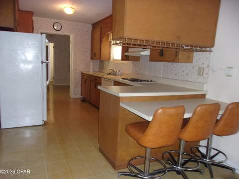 409 E Wisconsin Avenue, Bonifay FL - photo 15 of 36