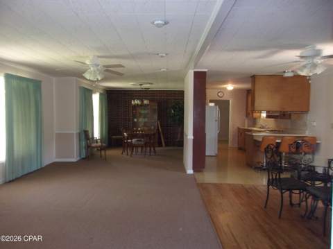 409 E Wisconsin Avenue, Bonifay FL - photo 18 of 36