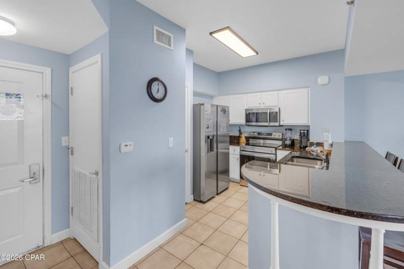 2 bedroom Condominium at 9900 S Thomas Drive 1412, Shores Of Panama, Panama City Beach — photo 2