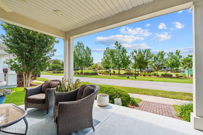 4 bedroom SingleFamilyResidence at 1224 Finch Street, Sweetbay, Panama City — photo 3