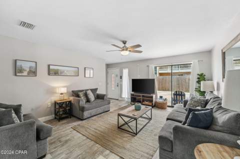 6404 Thomas Drive 6DR, Panama City FL - photo 11 of 45