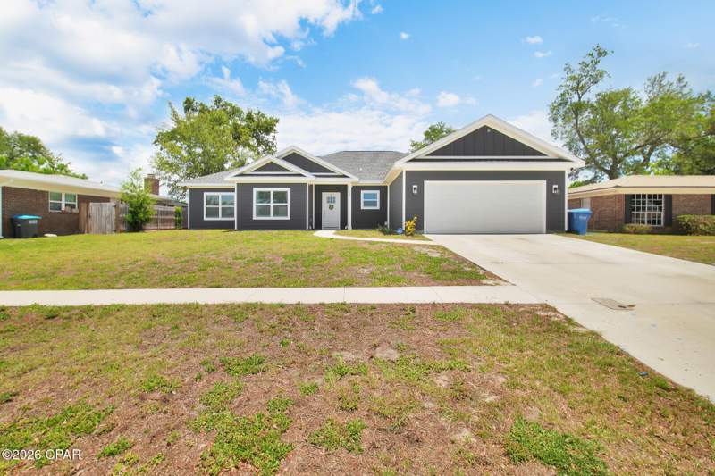 4 bedroom SingleFamilyResidence at 137 H L Sudduth Drive, Lannie Rowe Lake Estates U-10, Panama City — photo 3