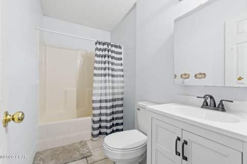 940 Jamie Drive, Chipley FL - photo 19 of 36