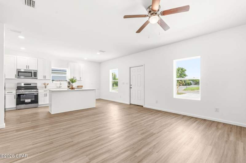 3 bedroom SingleFamilyResidence at 521 Kraft Avenue, Shermans Add, Panama City — photo 5