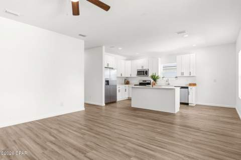 521 Kraft Avenue, Panama City FL - photo 6 of 34