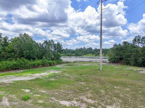 422 Mcduff Drive, Alford FL - photo 17 of 37