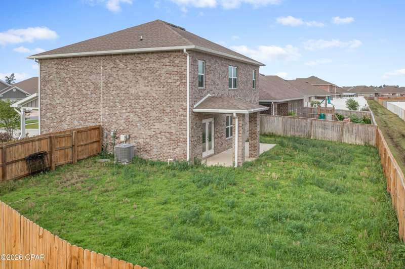 5 bedroom SingleFamilyResidence at 3041 Willie Drive, Hodges Bayou Plantation 1, Southport — photo 4