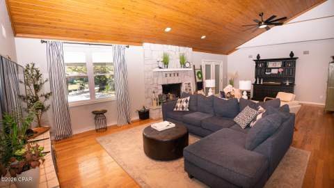 126 Queens Circle, Panama City FL - photo 10 of 28