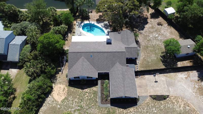 5 bedroom SingleFamilyResidence at 126 Queens Circle, Kings Point 1st Add, Panama City — photo 5