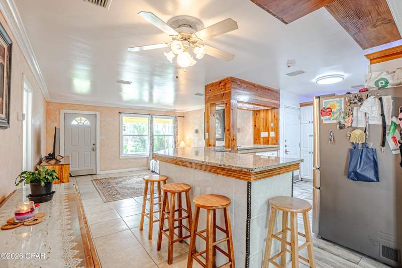 3 bedroom SingleFamilyResidence at 523 Shade Street, Lake Drive Heights, Panama City — photo 4