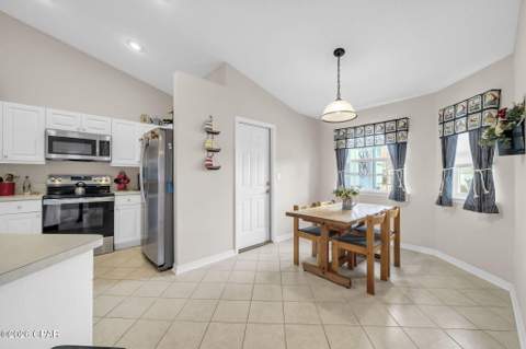 119 Summerwood Drive, Panama City Beach FL - photo 15 of 52