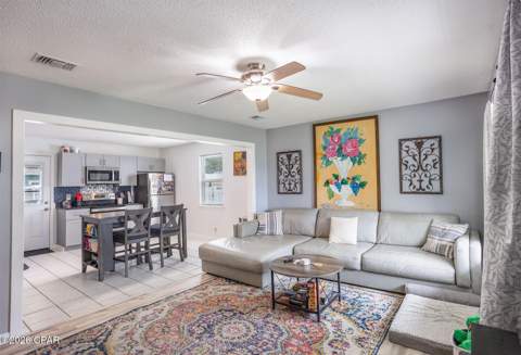 2318 Oakwood Street, Panama City FL - photo 6 of 38