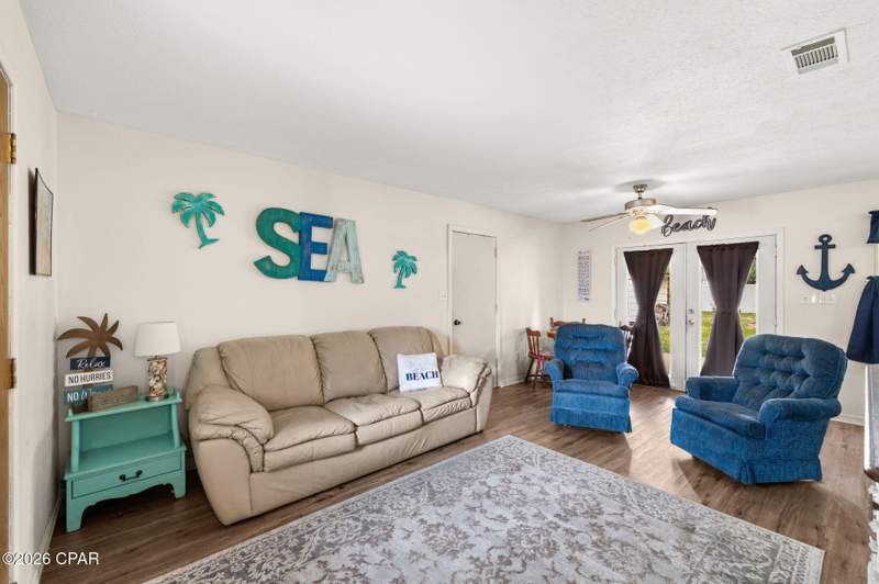 3 bedroom SingleFamilyResidence at 505 Beth Street, Hutchison's 2nd To Bahama Bch, Panama City Beach — photo 2
