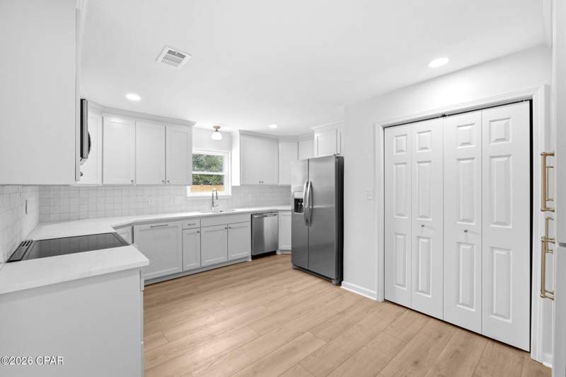 4 bedroom SingleFamilyResidence at 16200 Habanero Avenue, Diamond Head-Lakeside, Panama City Beach — photo 4