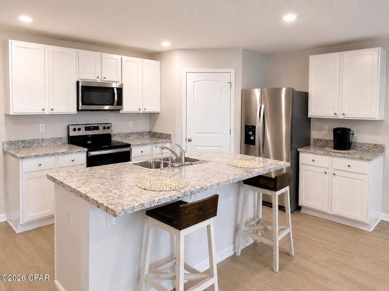 4 bedroom SingleFamilyResidence at 233 Hodges Bayou Plantation Boulevard, Hodges Bayou Plantation 1, Southport — photo 5