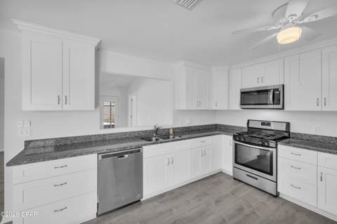 1321 S Berthe Avenue, Panama City FL - photo 7 of 55