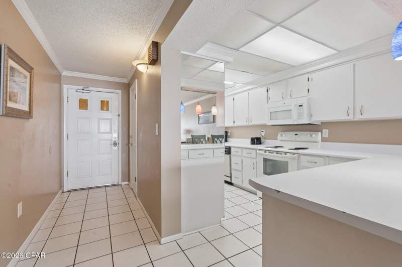 2 bedroom Condominium at 5801 Thomas Drive 712, Regency Towers, Panama City Beach — photo 3