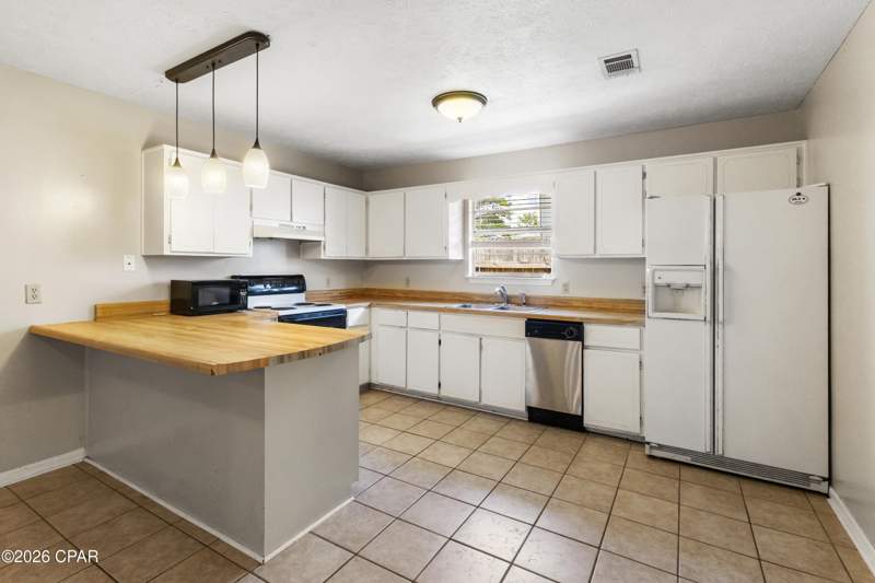 3 bedroom Duplex at 132 San Vincente Street, El Centro Beach, Panama City Beach — photo 4