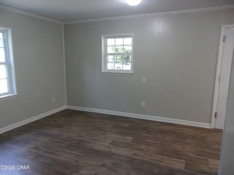 5437 Pearl Street, Graceville FL - photo 7 of 35