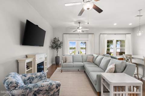 1023 N Bay Drive, Lynn Haven FL - photo 13 of 61
